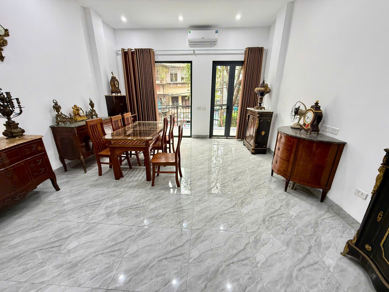 CHỈ 542 TRIỆU M NHÀ NGÕ 34 VẠN BẢO 47 M 5TẦNG THANG MÁY MT4.6M Ô TÔ TRÁNH KHU VIP GIÁ 25.5 TỶ 15996965