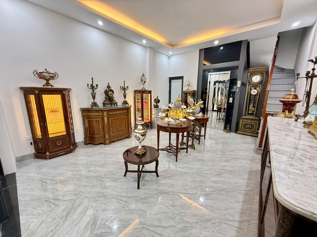 CHỈ 542 TRIỆU M CÓ NHÀ LIỄU GIAI 34 M 5 TẦNG THANG MÁY MT4.6M Ô TÔ TRÁNH KHU VIP GIÁ 25.5 TỶ 15996966