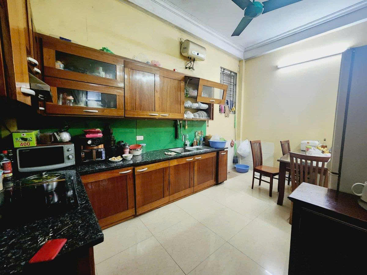 NGUYỄN ĐÌNH HOÀN – MỘT CĂN NHÀ NHỎ, NHƯNG GIÁ TRỊ KHÔNG HỀ NHỎ 15997015