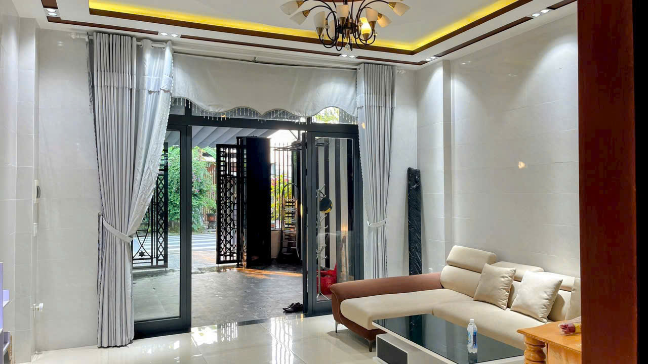 💥Bán nhà 4 tầng đường Hoà Phú 9 trục đường 7,5m thông Tô Hiệu 15997026