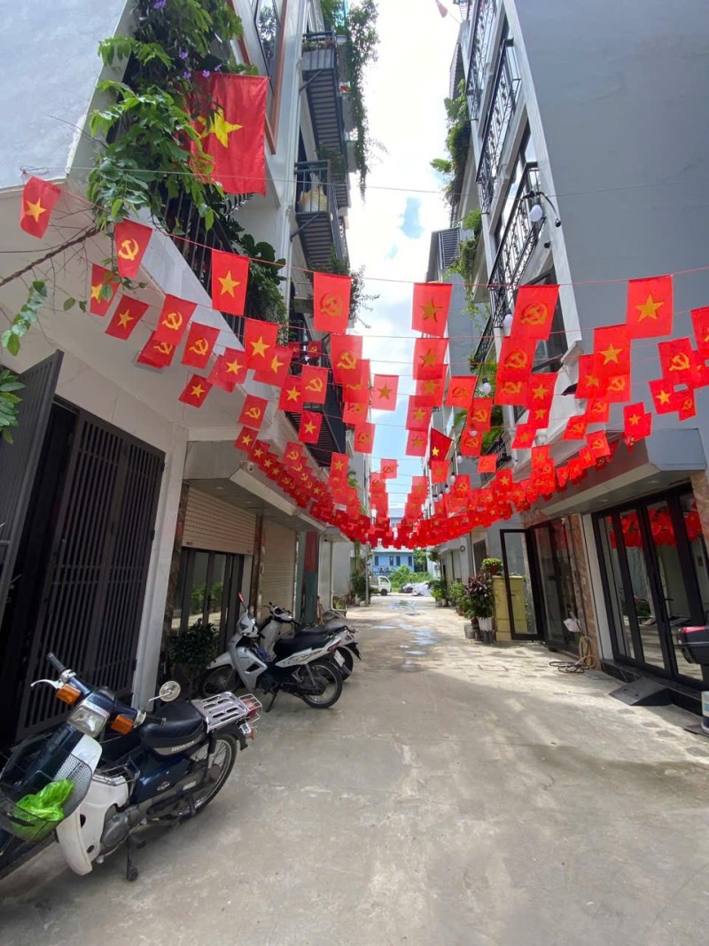 NGỌC THỤY – NHÀ 6 TẦNG THANG MÁY – GARA Ô TÔ – PHÂN LÔ VIP – LONG BIÊN 15997032