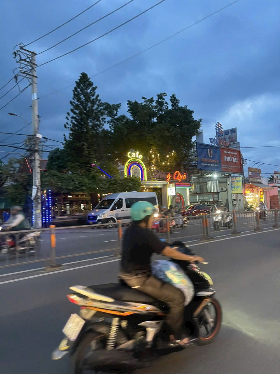 BÁN GẤP NHÀ (6.2x30) MẶT TIỀN NGUYỄN VĂN BỨA – XUÂN THỚI SƠN, HÓC MÔN 15997033