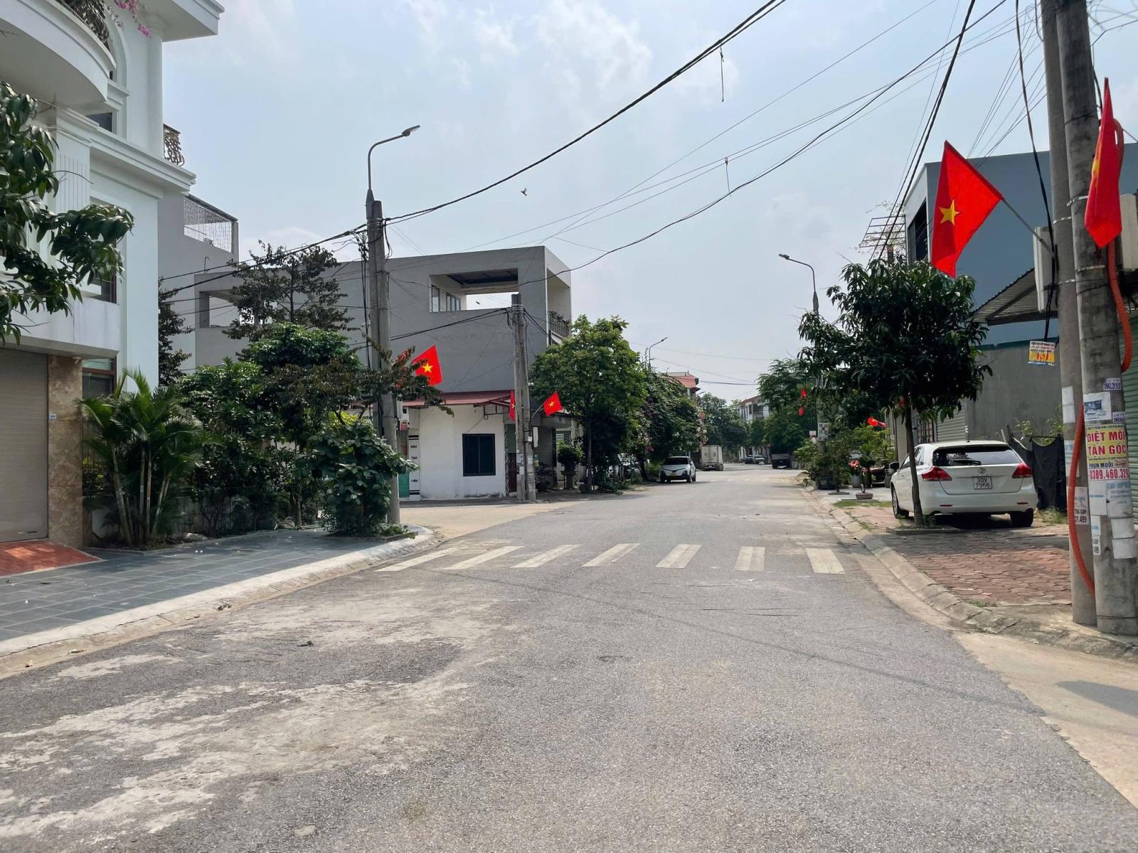 Nguyên Khê, bán đất 84m2, mt4.6m, 8.5 tỷ, Đông Anh, hai mặt tiền, ô tô, ngay đấu giá. 15997104