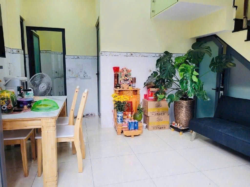 NHÀ ĐẸP - GIÁ ĐẦU TƯ – CẦN BÁN NHANH 4 CĂN NHÀ VỊ TRÍ TRUNG TÂM TẠI TP. THủ Đức, TP.HCM 15997108