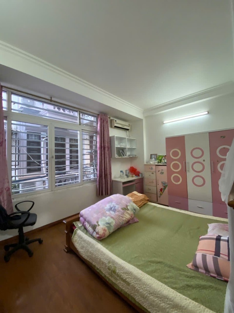 NGỌC LÂM – DIỆN TÍCH RỘNG 80M² – 4 TẦNG – VIEW CÔNG VIÊN – GIÁ 15.9 TỶ 15997109