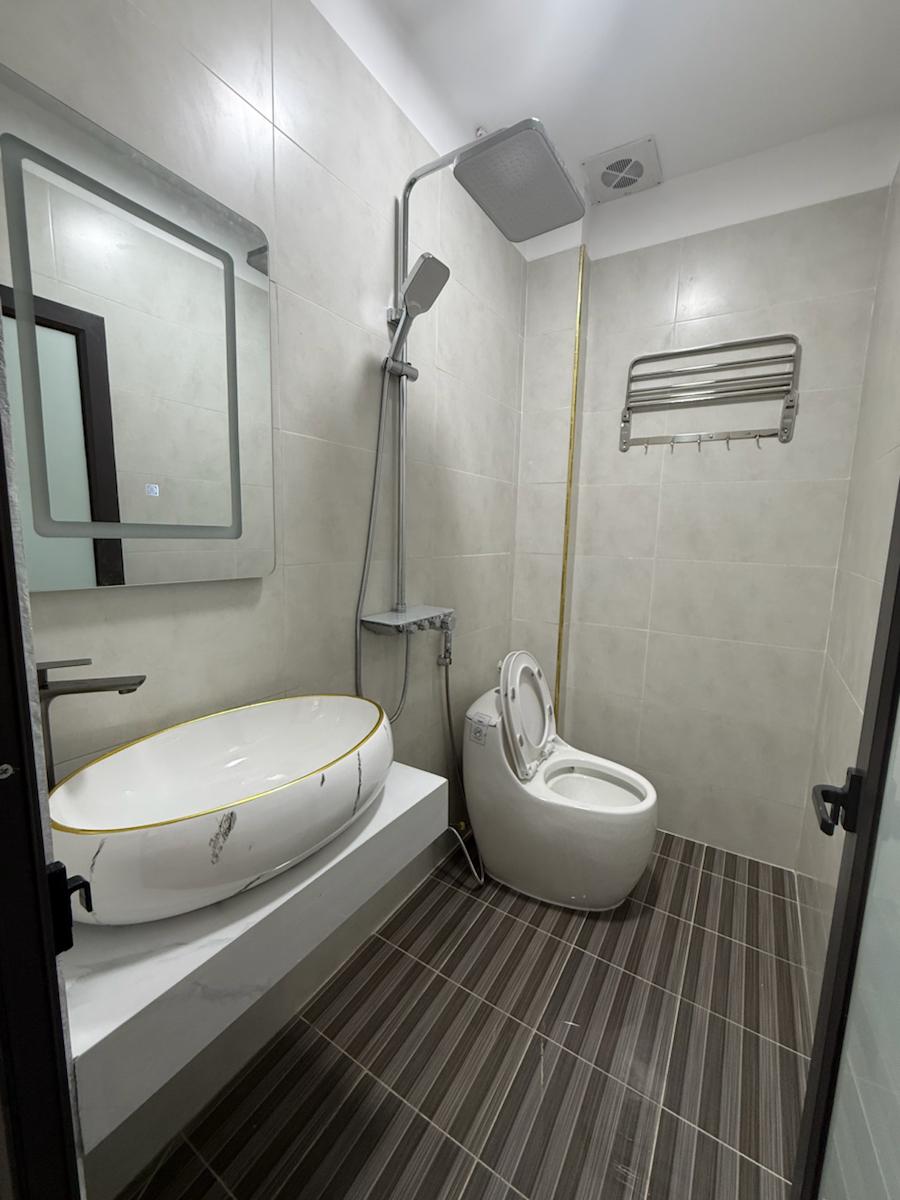 SIÊU PHẨM ĐỐNG ĐA - 6 TẦNG THANG MÁY - NGÕ THÔNG - NHỈNH 10 TỶ 

 15997142