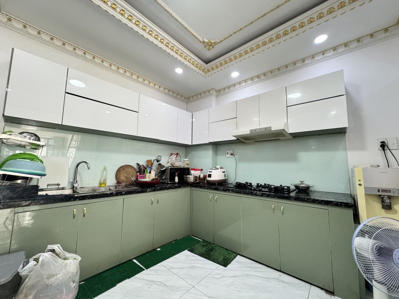 Bán nhà 5 tầng đường số 2, Phường Trường Thọ, Thủ Đức, TP HCM. DT - 54m2, 4PN, sổ hồng. Giá 7.7 tỷ 15997143