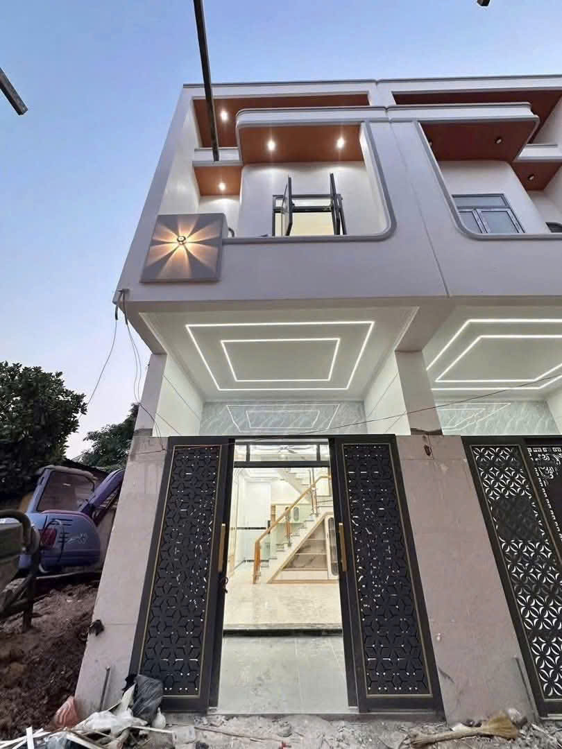 BÁN NHÀ ĐẸP - GIÁ TỐT - Đường bê tông 5m, cách nhựa 30m - Gần chợ, trường học, Đại học FPT 15997151