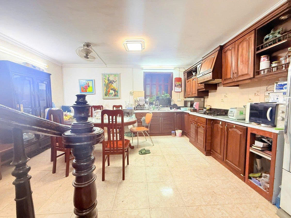 LẠC LONG QUÂN – SÁT HỒ TÂY – KHÔNG GIAN SỐNG ĐÁNG GIÁ TRONG TẦM TIỀN 15997280