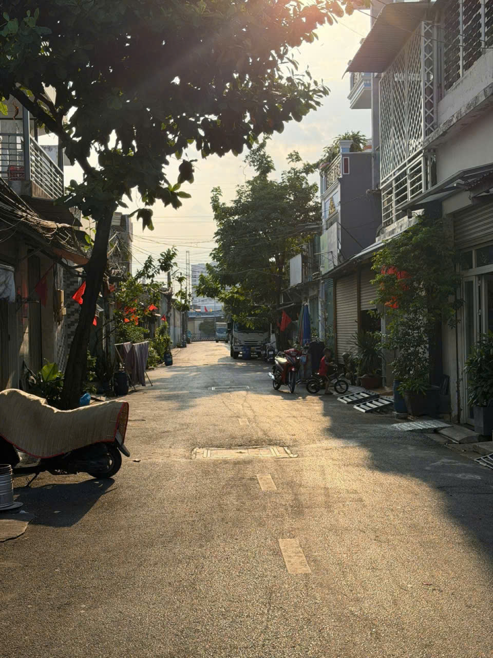 Bán Gấp nhà Đ số 6 gần trường THPT Bình Hưng Hòa Bình Tân 50m2-2 tầng Nhỉnh 4 tỷ 15997287