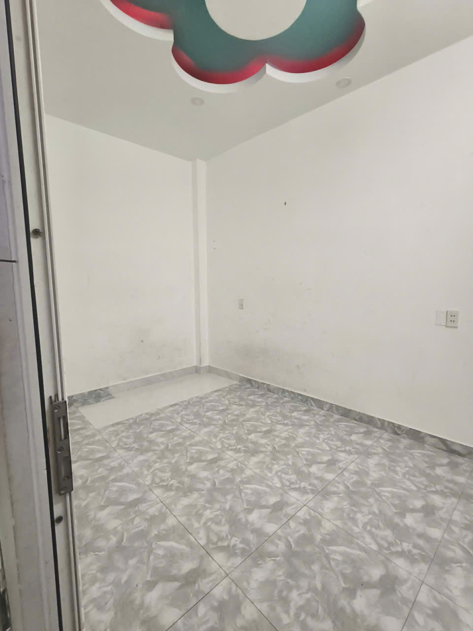 Bán Gấp nhà Đ số 6 gần trường THPT Bình Hưng Hòa Bình Tân 50m2-2 tầng Nhỉnh 4 tỷ 15997287