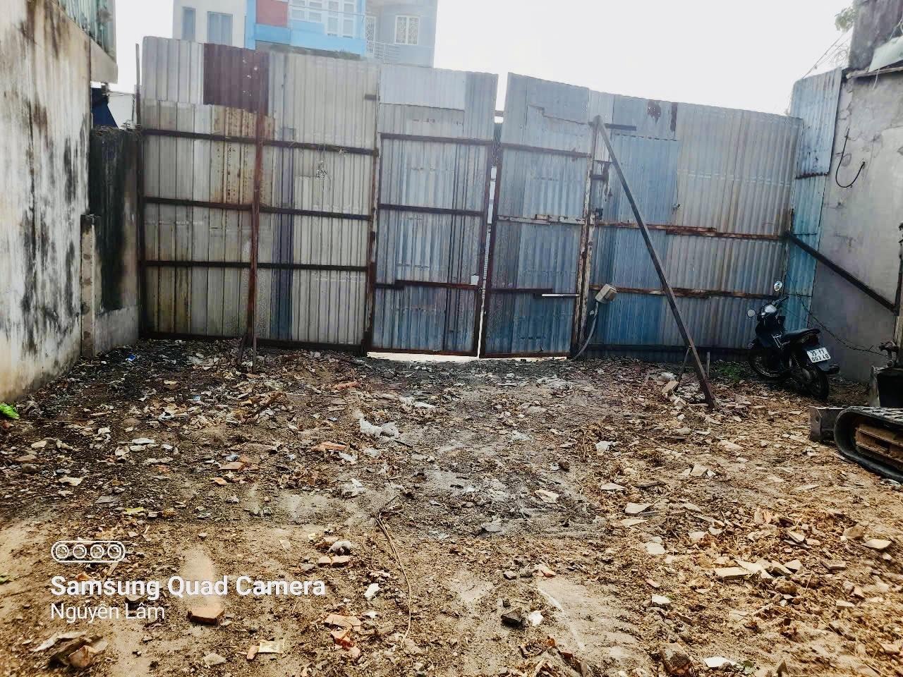 GẦN SÂN BAY, GẤP BÁN, CHÍNH CHỦ BÁN ĐẤT MẶT TIỀN NGUYỄN KIỆM, HẠ CHÀO 7 TỶ, DT 365M2. 15997313