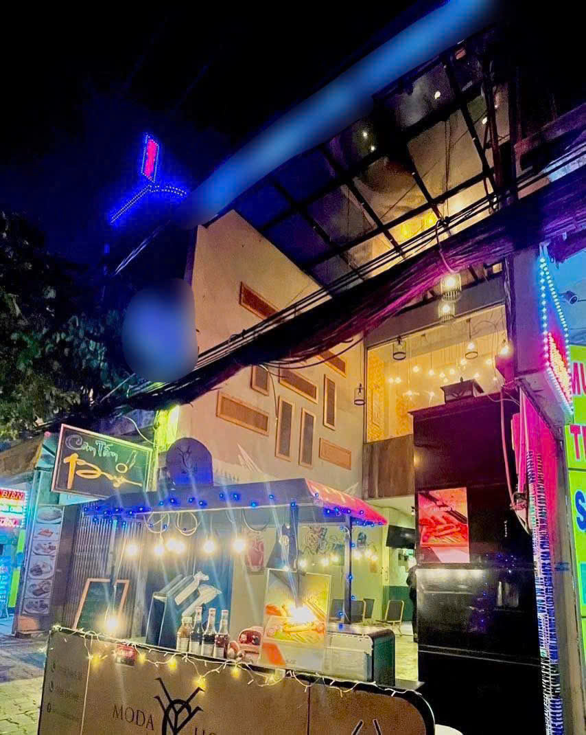 Chính Chủ Bán Nhà 3 Tầng Tô Ký - Đối diện ngân hàng Vietcombank và Agribank, Diện tích 200m2, giá 15997394