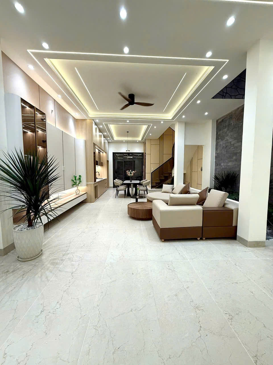 Nhà mới xây cần bán , thiết kế hiện đại, vào ở ngay Bình Tân ,TPHCM 15997401