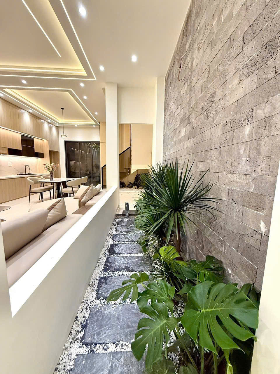 Nhà mới xây cần bán , thiết kế hiện đại, vào ở ngay Bình Tân ,TPHCM 15997401