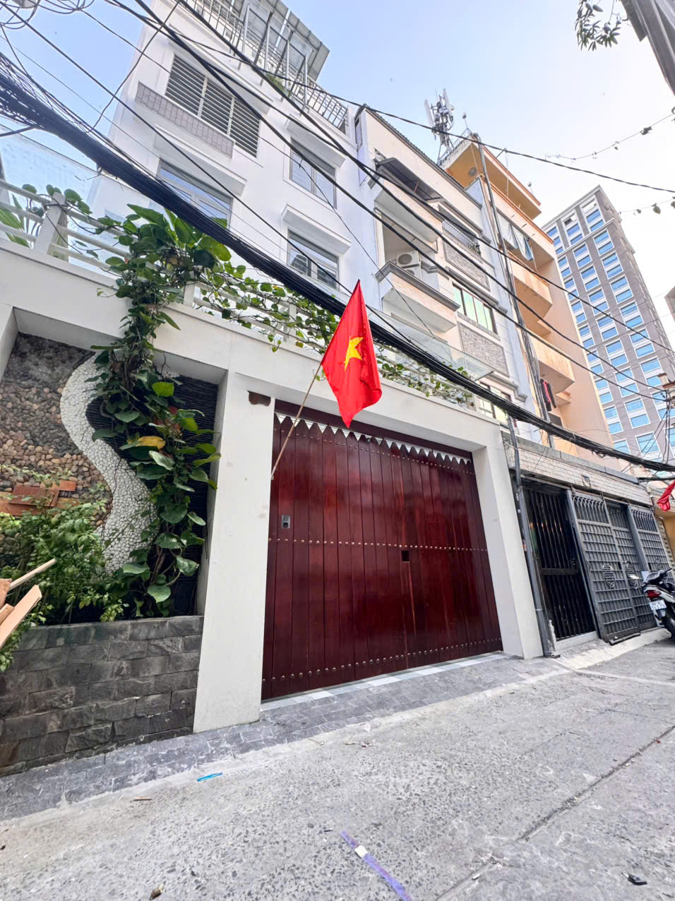 BÁN NHÀ 6 TẦNG THANG MÁY - HXH Đ.PHẠM VIẾT CHÁNH, NGUYỄN CƯ TRINH, QUẬN 1 - NGANG LỚN 6M*15M VUÔNG 15997424