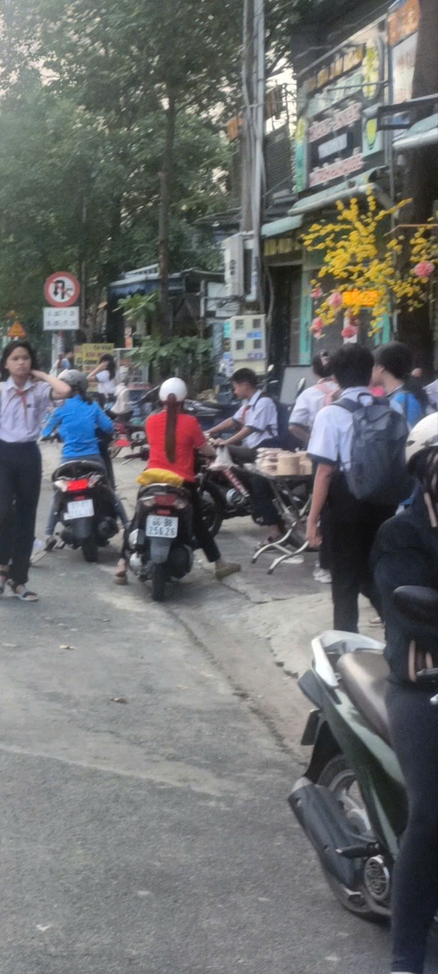 NHÀ  ĐẸP – GIÁ TỐT  – CHÍNH CHỦ CẦN BÁN GẤP NHÀ Tại Phường MỸ Phước, Thị xã Bến Cát, Bình Dương 15997453