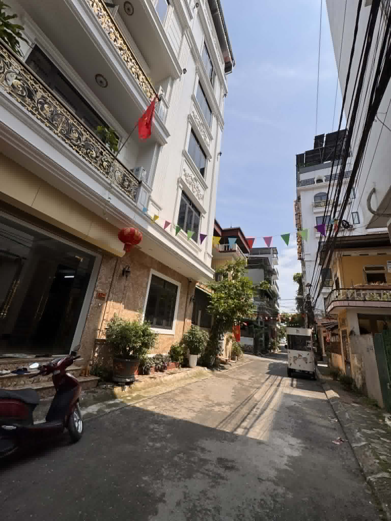 Bán nhà 3 mặt tiền Ngô Xuân Quảng/Trâu Quỳ 4 tầng nguyên căn ở ngay 74m2 mtien 4.6m 15997456