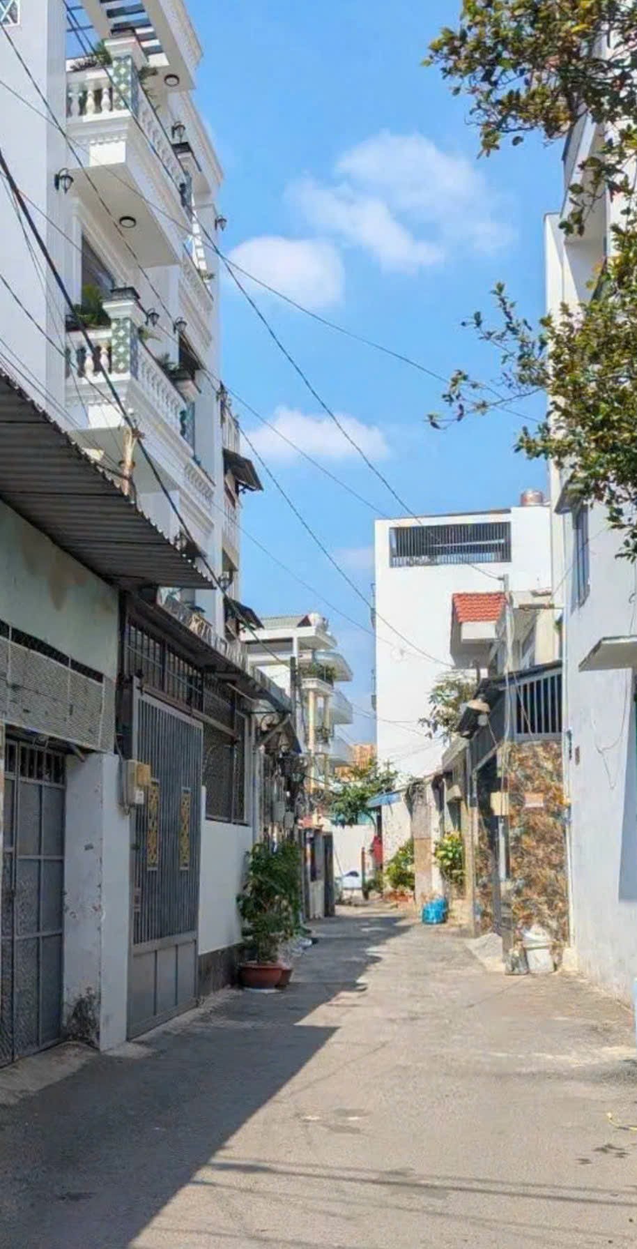 GIẢM SỐC 300TR – CÒN 8.5 TỶ  NHÀ MỚI + THANG MÁY HIẾM GÒ VẤP. ĐƯỜNG PHẠM VĂN CHIÊU. 15997469