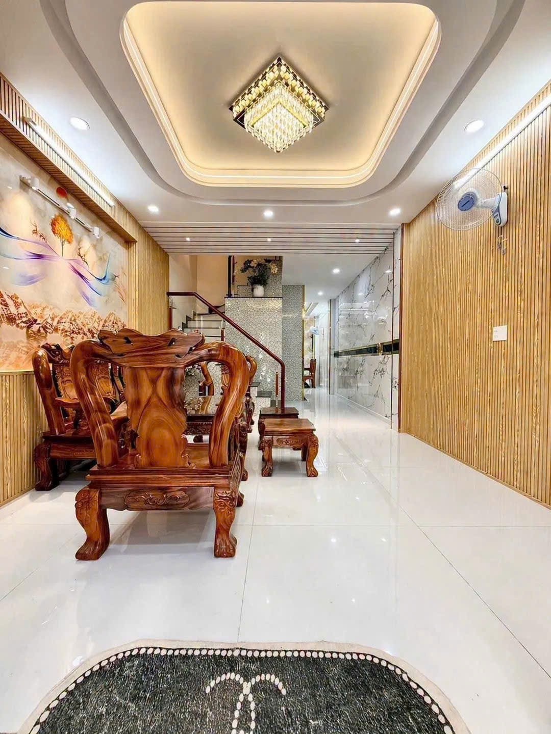 GIẢM SỐC 300TR – CÒN 8.5 TỶ  NHÀ MỚI + THANG MÁY HIẾM GÒ VẤP. ĐƯỜNG PHẠM VĂN CHIÊU. 15997469