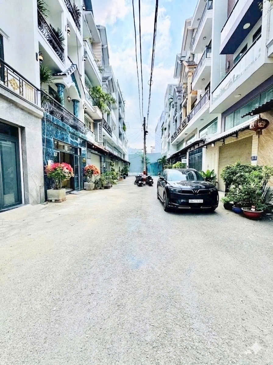 NHÀ MỚI 100% – HẺM 9M Ô TÔ  TRÁNH – KHU VIP GÒ VẤP.  NGANG 5M GIÁ NHỈNH 8 TỶ.  ĐS 59.PHẠM VĂN CHIÊU 15997481