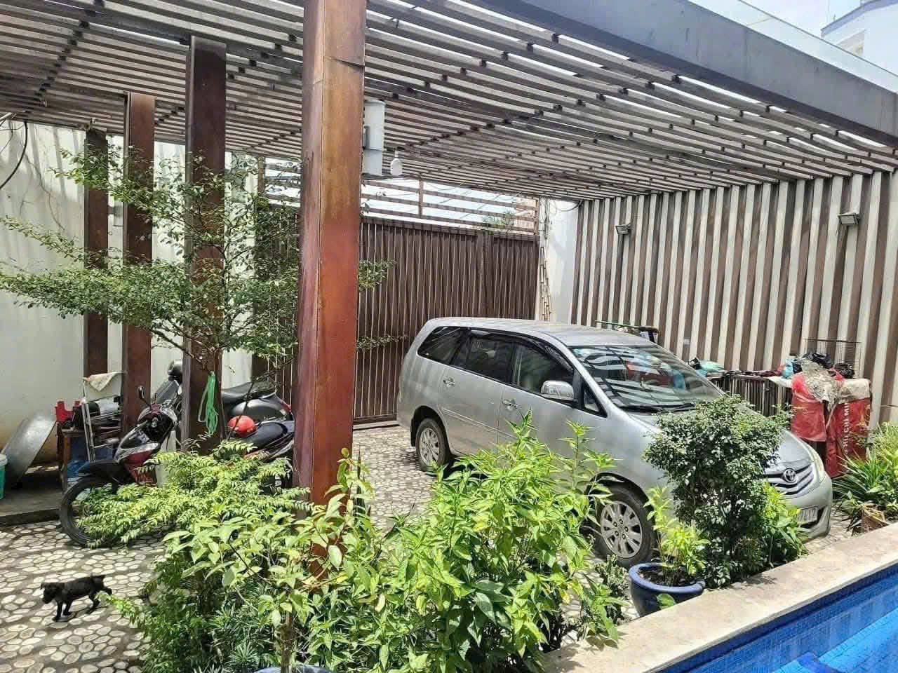 BÁN NHÀ SHR (10x37) – MẶT TIỀN BÀ TRIỆU, HÓC MÔN – VỊ TRÍ ĐẸP NGAY BV HÓC MÔN 15997500