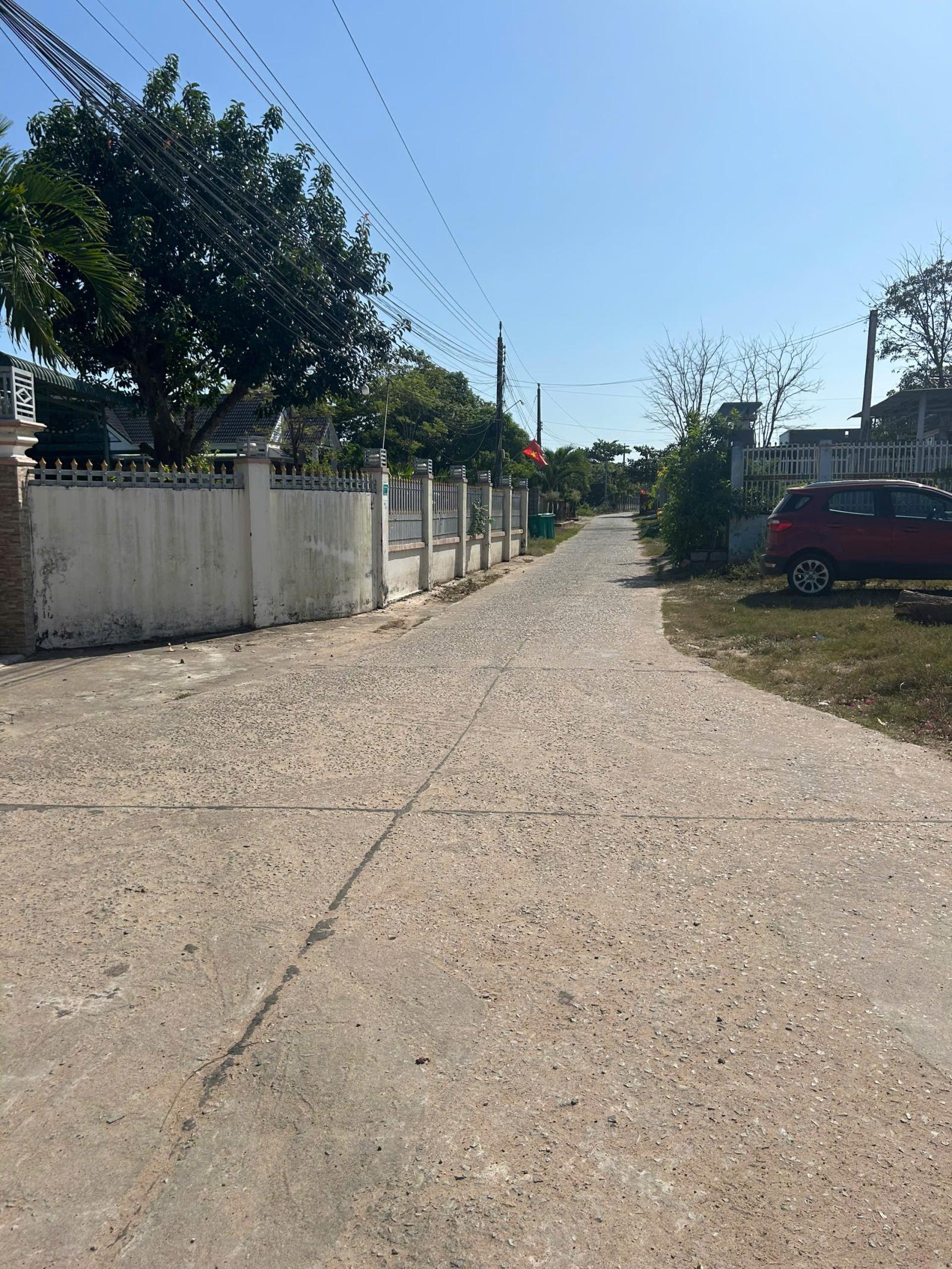 Bán nhà vườn 818m2 Hẻm Quốc Lộ 55 - Tân Xuân - Hàm Tân giá ngộp 1.2 tỷ 15997519