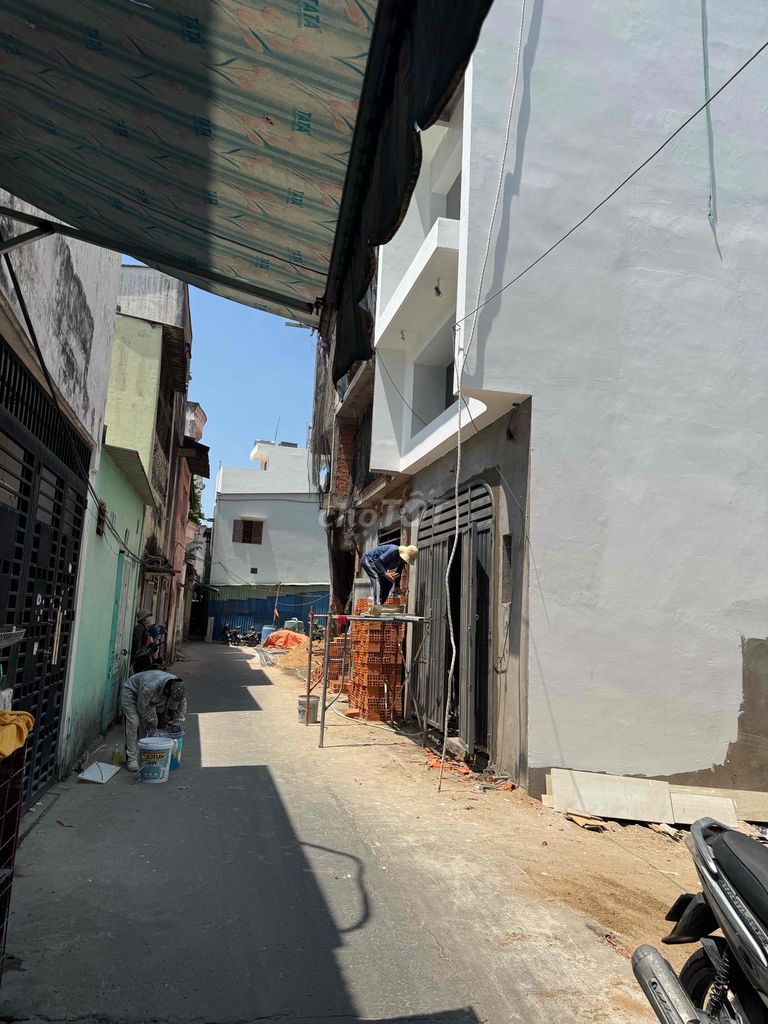 Cần Bán Nhanh Lô Góc phuờng Phú Thạnh ( quận Tân Phú cũ) , TPHCM 15997529