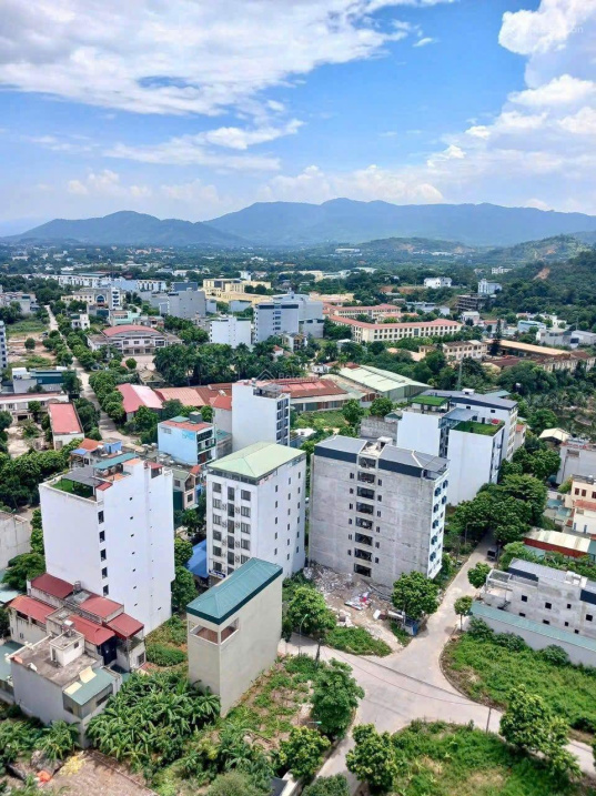 GIẢM HẲN 3,3 TỶ 100M2 ĐẤT GẦN ĐẠI HỌC QUỐC GIA THÀNH PHỐ TRI THỨC, MUA HÔM NAY HÁI VÀNG NGÀY MAI. 15997534