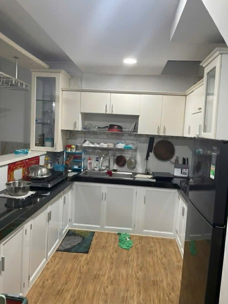 BABY G CHUNG CƯ TÂY THẠNH ĐƯỜNG C4 Tầng trệt chung cư Tây Thạnh 15997578