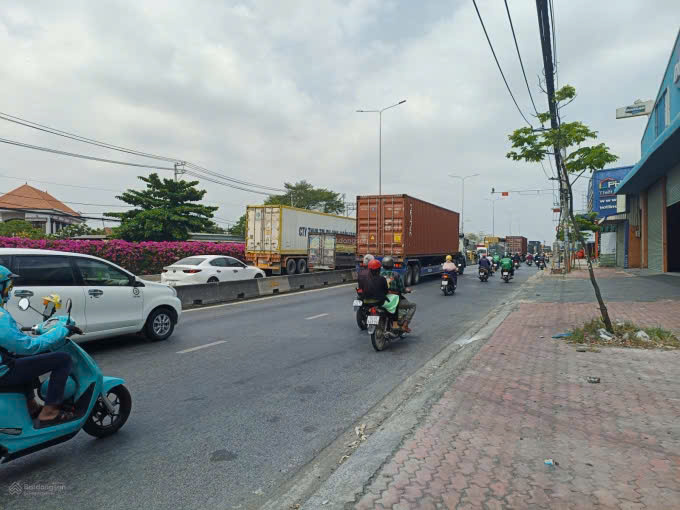 BÁN XƯỞNG (20x60) MẶT TIỀN QL1A, THẠNH XUÂN, Q.12 DÒNG TIỀN ỔN 15997613