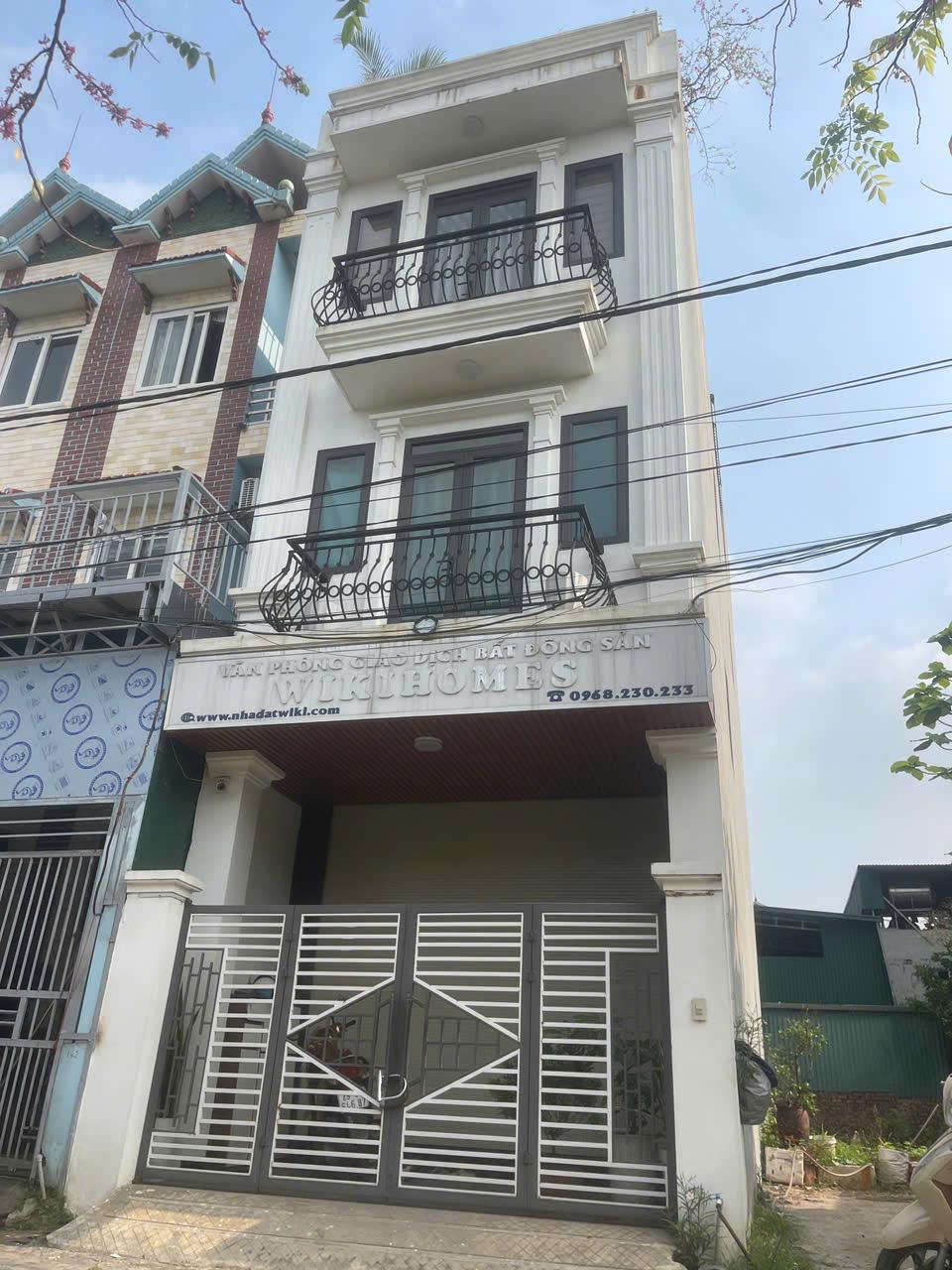 CỰC PHẨM - 4 TẦNG VÂN TRÌ - VÂN NỘI - MẶT PHỐ Ô TÔ TRÁNH - KD 15997621