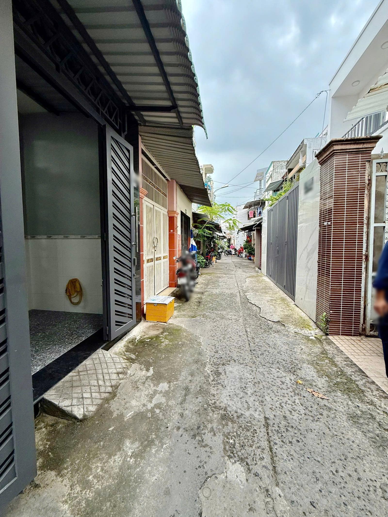 HXH 484 Nguyễn Duy P.Chánh Hưng (P10Q8) 15997625