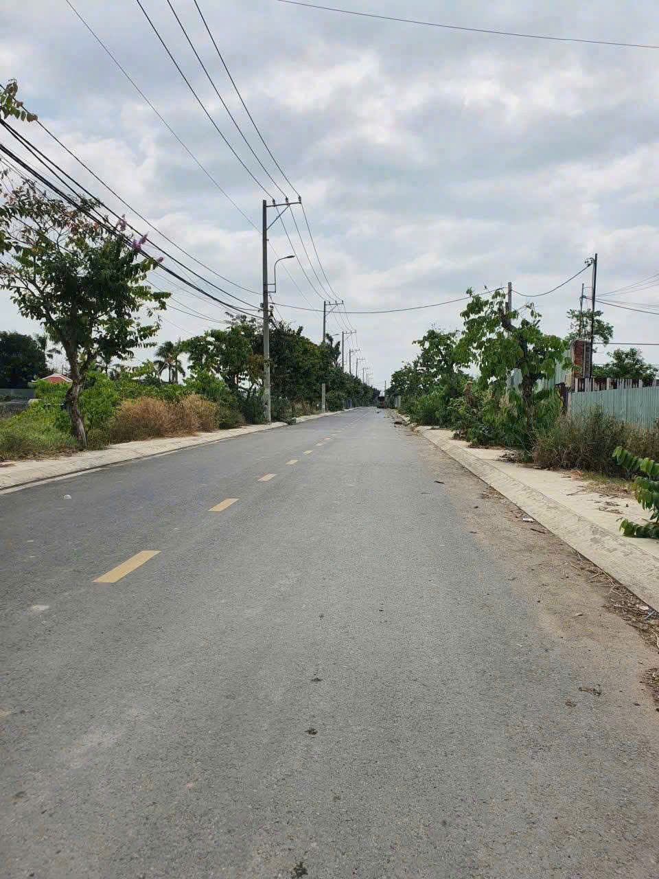 XƯỞNG NHỊ BÌNH ĐÔNG THẠNH HOÀN CÔNG ĐẦY ĐỦ – ĐƯỜNG CONT 8M – GIÁ TỐT 15997630