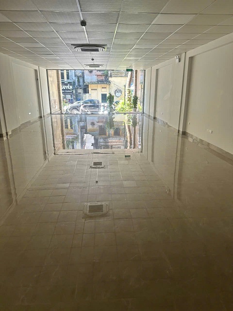 CHO THUÊ TÒA NHÀ MẶT PHỐ – TRUNG TÂM HAI BÀ TRƯNG 15997652