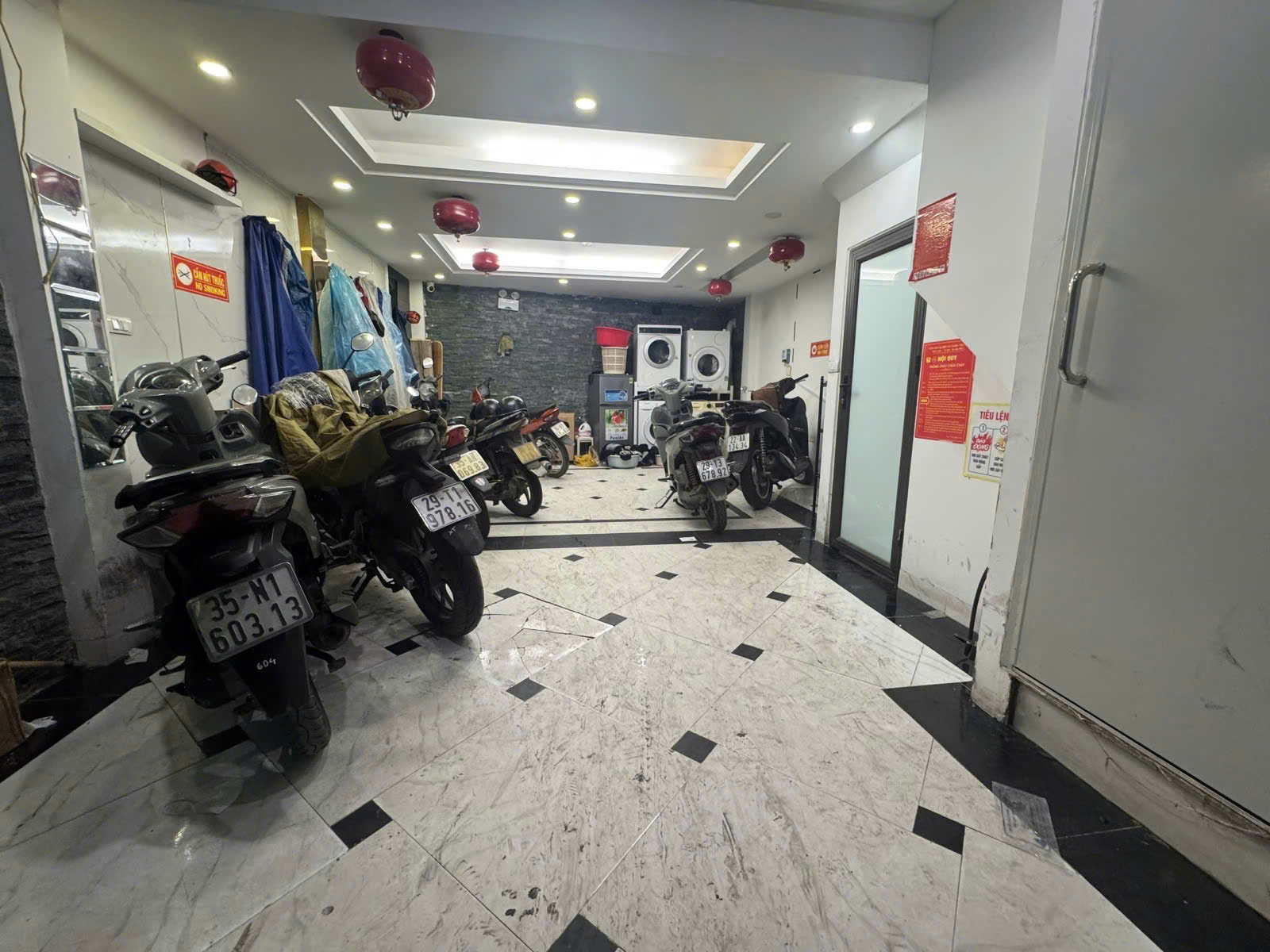 KHƯƠNG TRUNG – CCMN 43M² – 5T – MT 6M – 8 PHÒNG 15997657