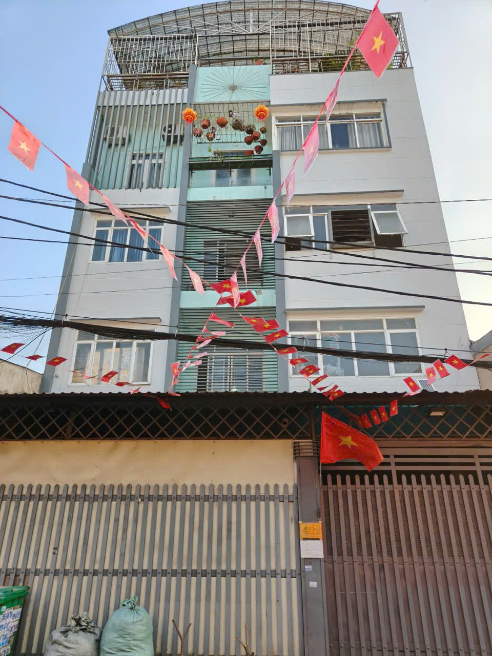 CẮT LỖ – TÒA NHÀ 5 TẦNG MT HIỆP THÀNH 06 – NGANG 10M HIẾM CÓ – CHỈ 17,5 TỶ 15997666