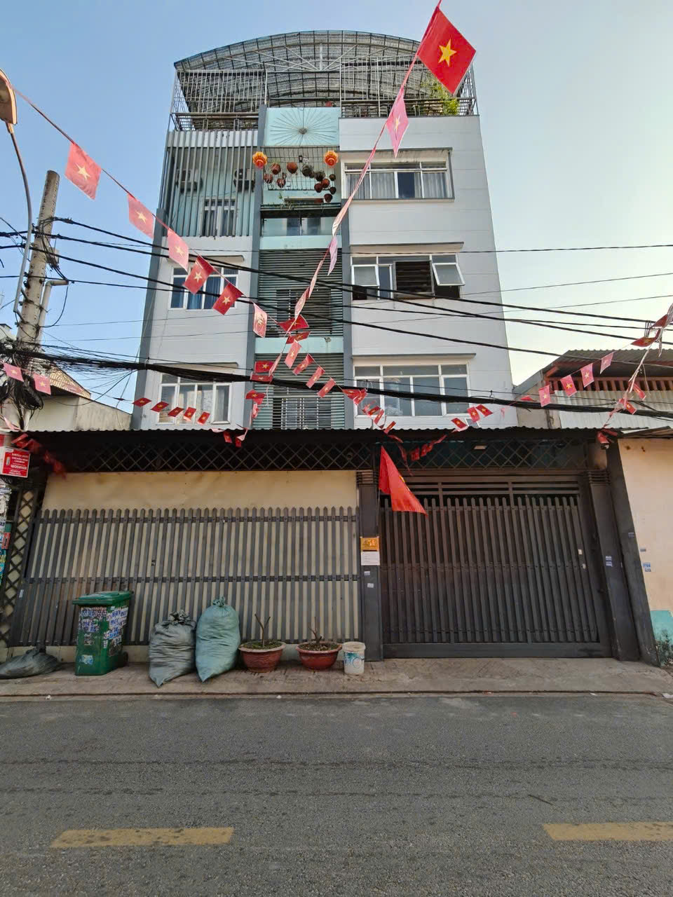 CẮT LỖ – TÒA NHÀ 5 TẦNG MT HIỆP THÀNH 06 – NGANG 10M HIẾM CÓ – CHỈ 17,5 TỶ 15997666