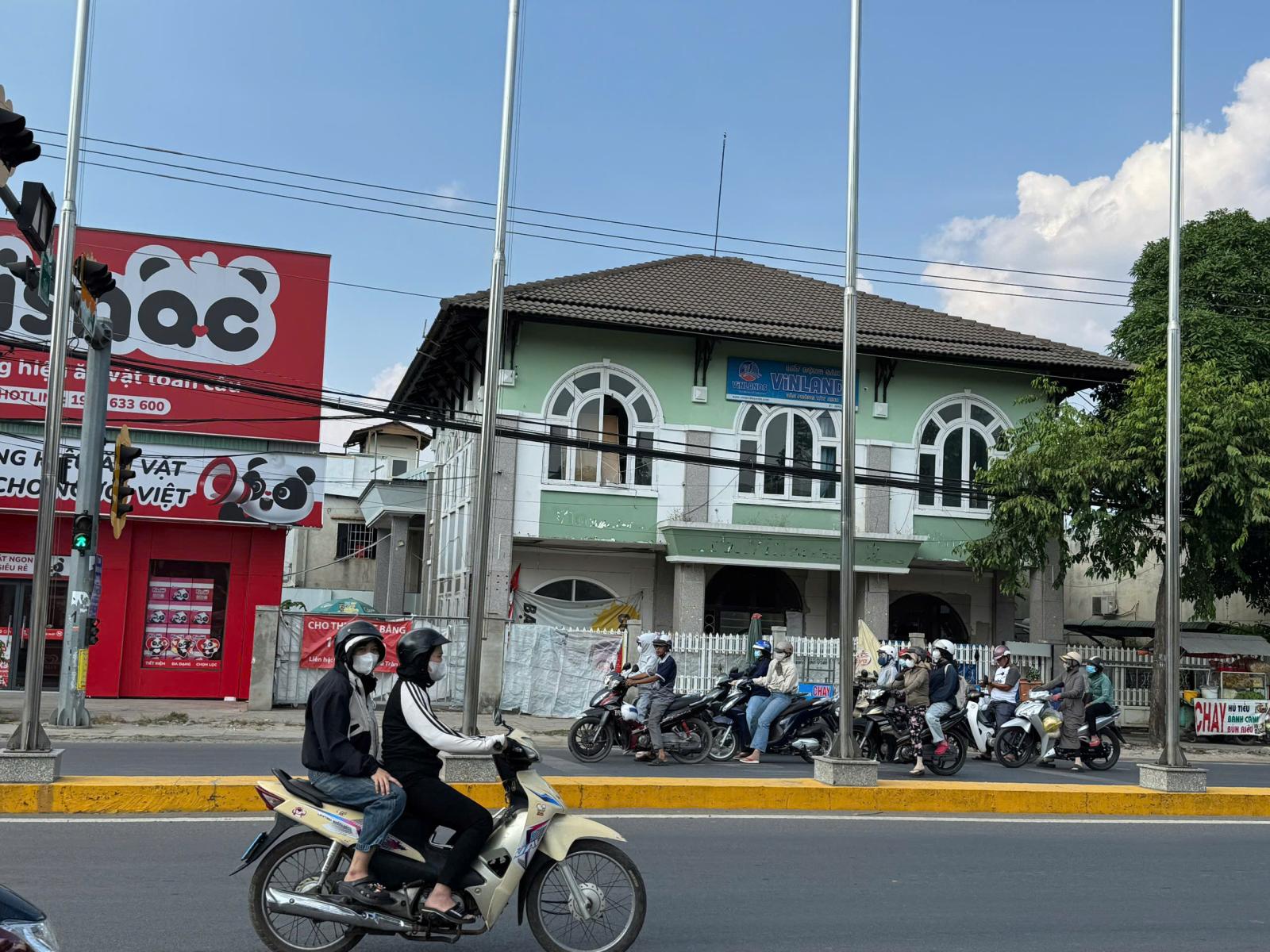 CHO THUÊ MẶT BẰNG KINH DOANH TRUNG TÂM TÂY NINH – VỊ TRÍ ĐẮC ĐỊA ĐỐI DIỆN TÒA THÁNH 15997684