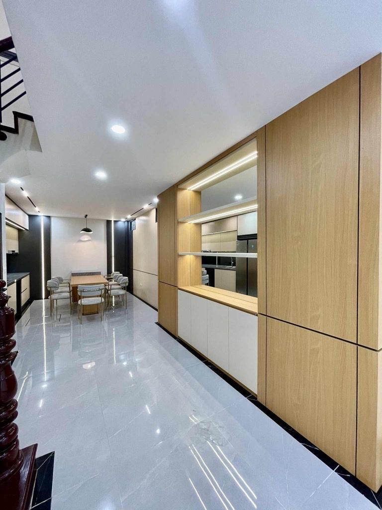 Siêu phẩm mặt ngõ Đình Thôn thông Trần Văn Lai-

lô góc  - nhà mới - thang máy - kinh doanh - nội 15997687