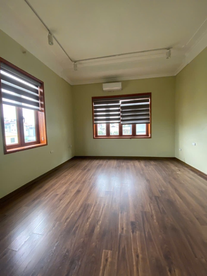TƯ ĐÌNH – LONG BIÊN  56m² – 4 TẦNG – Ô TÔ VÀO NHÀ – Ô CHỜ THANG MÁY 15997796