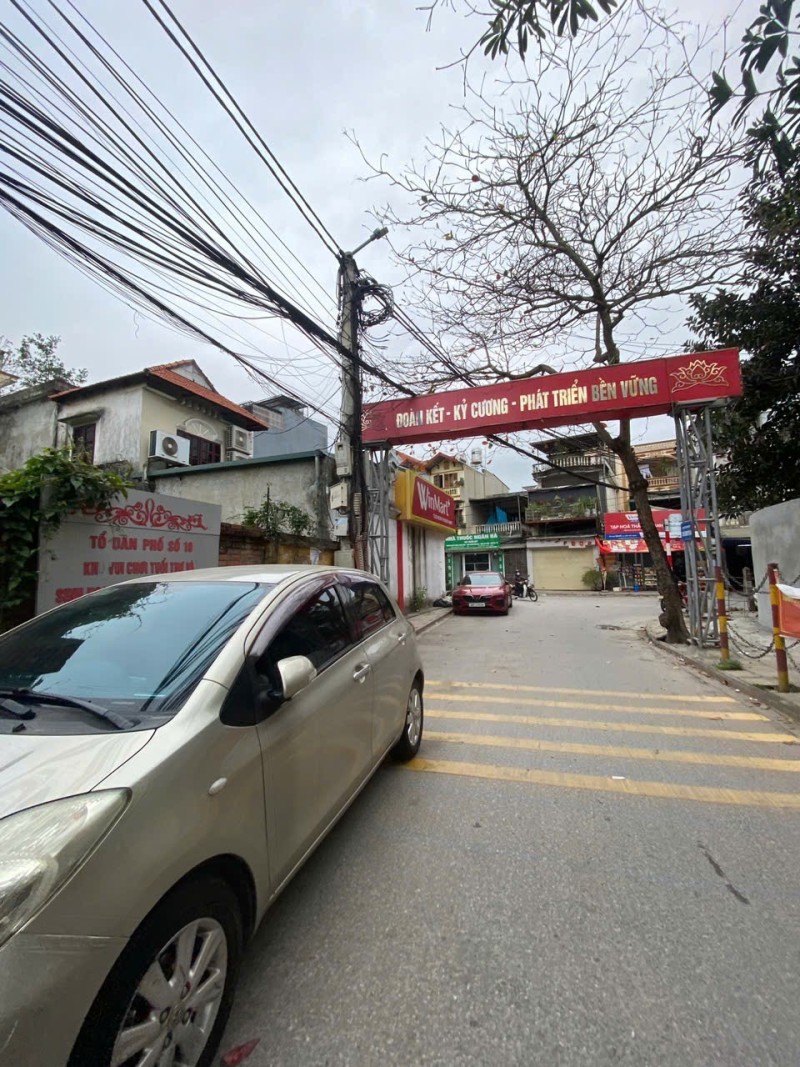 TƯ ĐÌNH – LONG BIÊN  56m² – 4 TẦNG – Ô TÔ VÀO NHÀ – Ô CHỜ THANG MÁY 15997796