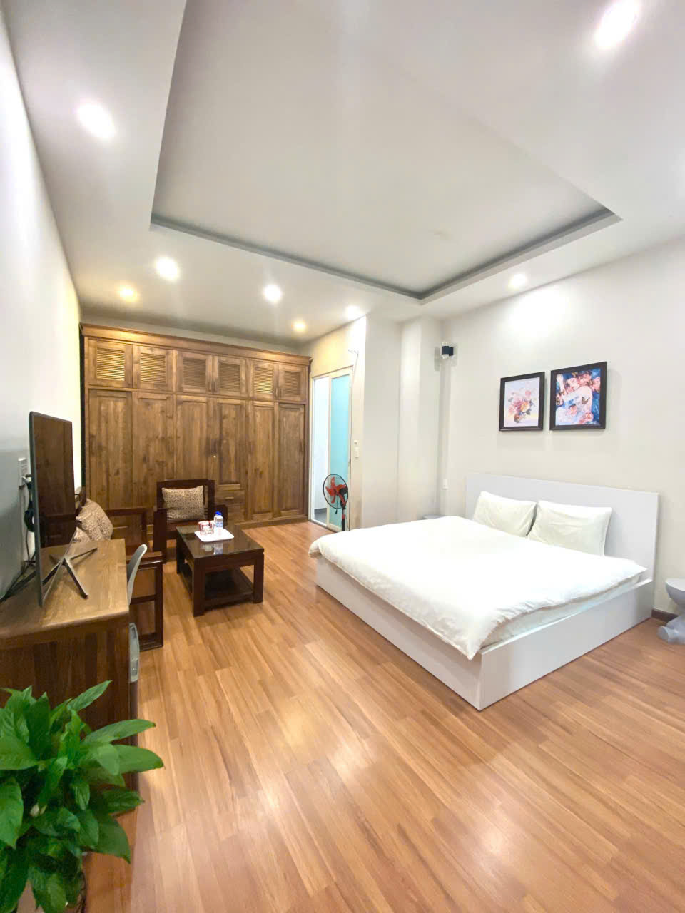 BÁN KHÁCH SẠN ĐẸP TRUNG TÂM ĐÀ LẠT – ĐƯỜNG NGUYỄN THỊ NGHĨA 15997816