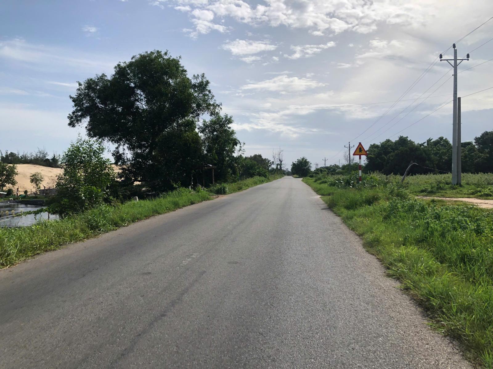 Bán 5m x 24m đất ONT mặt tiền Hùng Vương - Tân Tiến - LaGi gần biển 15997838