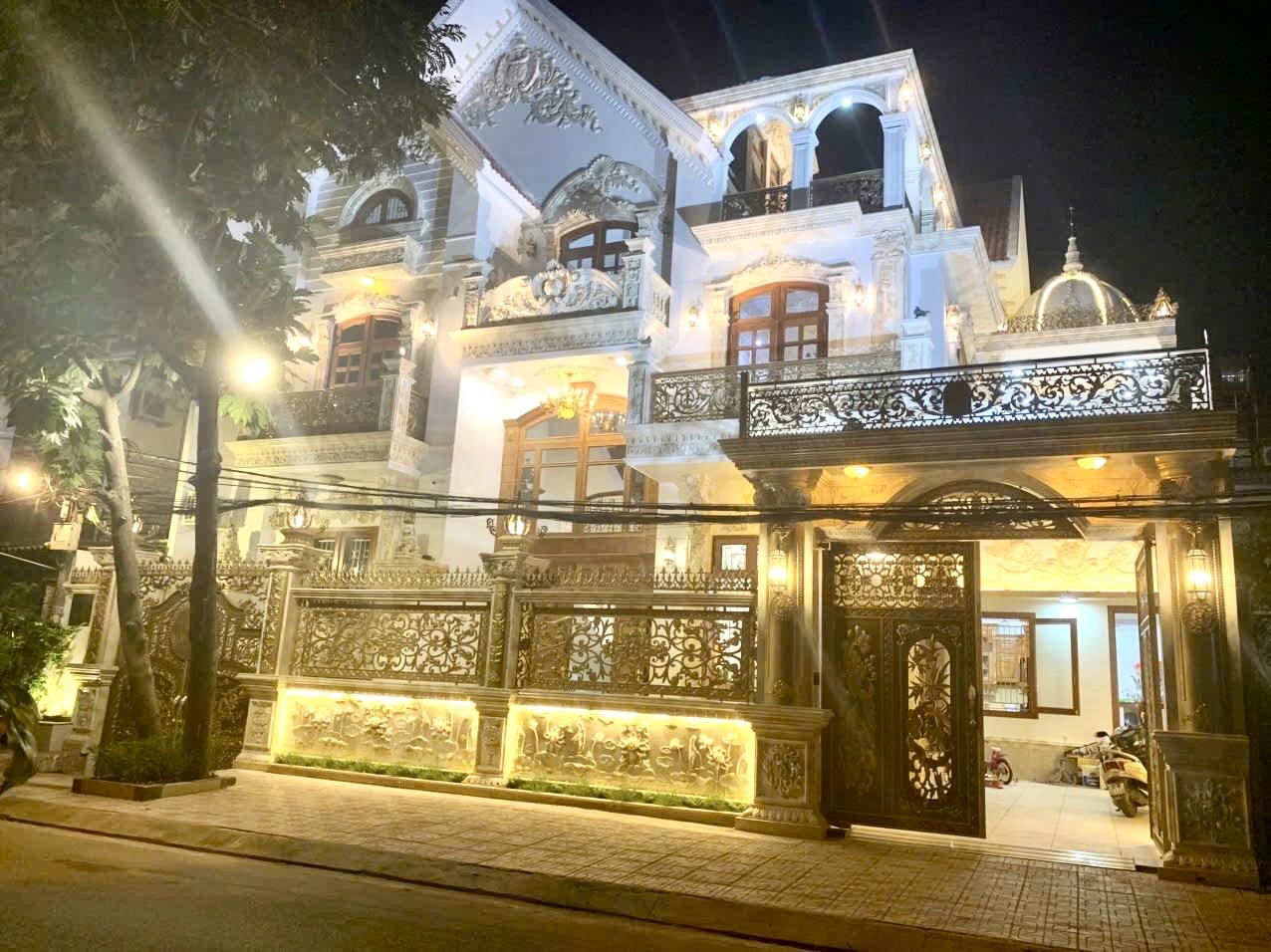 BIỆT THỰ CAO CÁP, AN CƯ ĐỈNH, NGAY GẦN CHUNG CƯ 0SIMI LÊ ĐỨC THỌ, DT 237M2 GIÁ CHỈ 36 TỶ TL 15997878