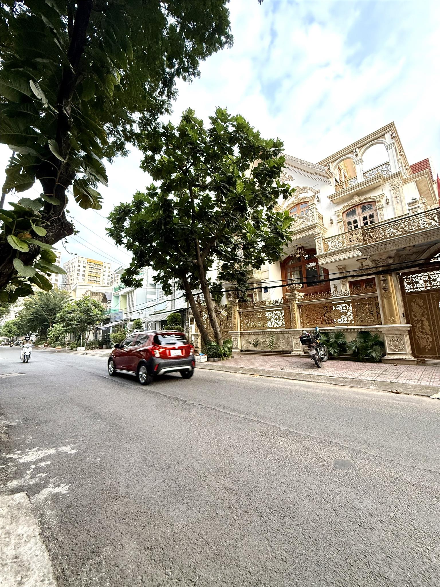 BIỆT THỰ CAO CÁP, AN CƯ ĐỈNH, NGAY GẦN CHUNG CƯ 0SIMI LÊ ĐỨC THỌ, DT 237M2 GIÁ CHỈ 36 TỶ TL 15997878