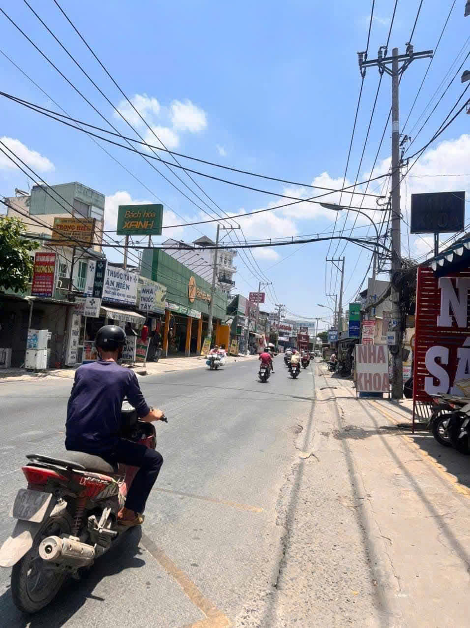 CẦN BÁN NHÀ (5x30) MẶT TIỀN HÀ HUY GIÁP, P.THỚI AN, Q.12. 15997892