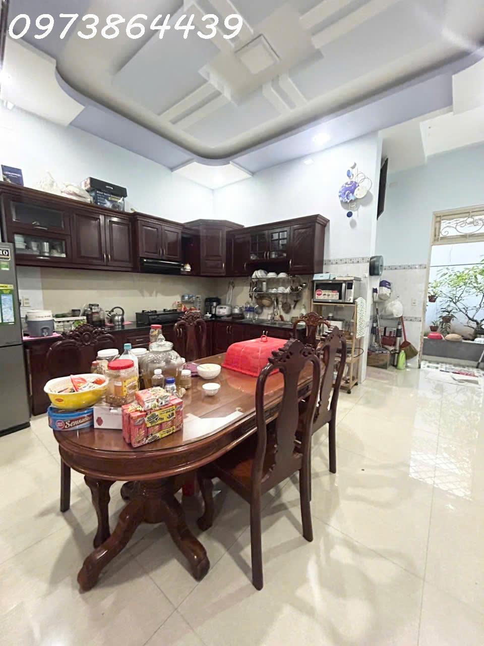 NHÀ 3 TẦNG -  HẺM XE TẢI – XE HƠI NGỦ TRONG NHÀ – NGANG 5 M- DIỆN TÍCH LỚN 153M² – CHỈ 10,2 TỶ 15997895