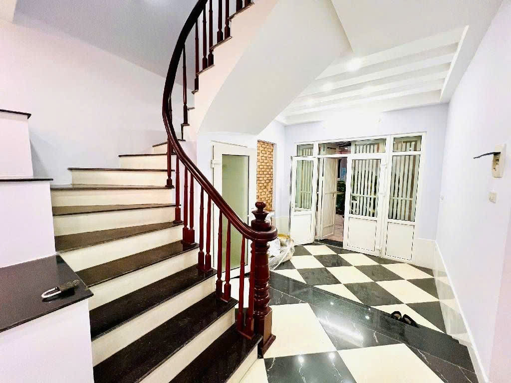 SIÊU PHẨM BA ĐÌNH - VÀI BƯỚC RA LĂNG BÁC - NHỈNH 7 TỶ CÓ NHÀ 5 TẦNG ĐẸP 15997897