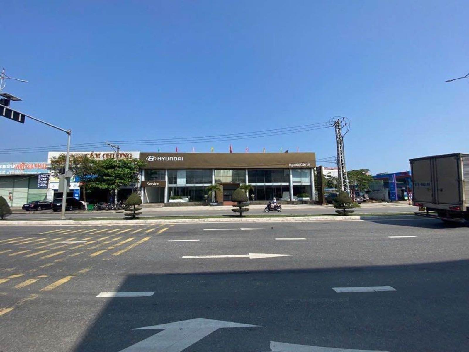 Bán mặt tiền Cách Mạng Tháng 8, ngang 30m, 1427m2, gần sân bay, giá 178 tỷ 15997907